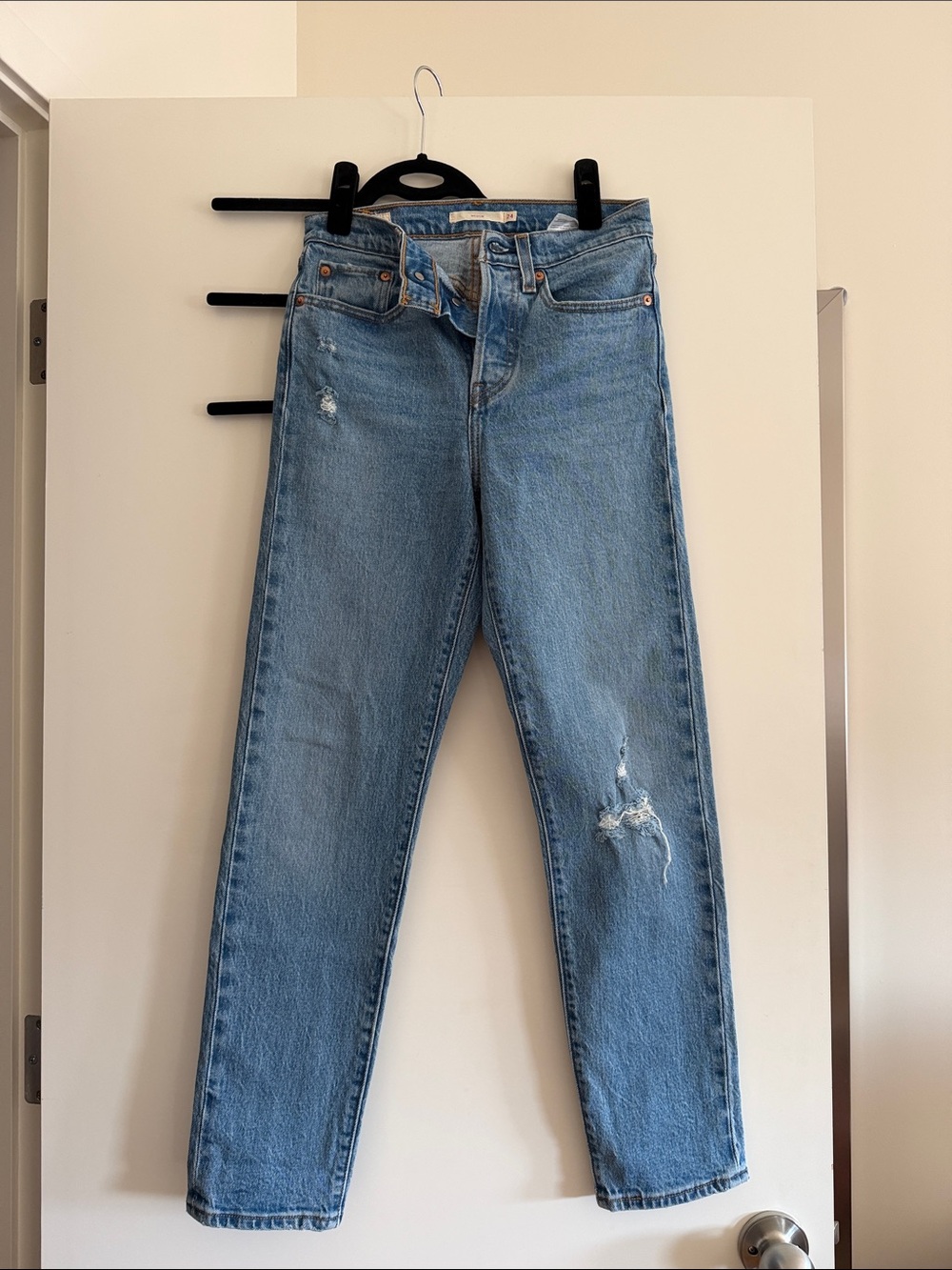 Women’s Wedgie Levi’s - Size 24